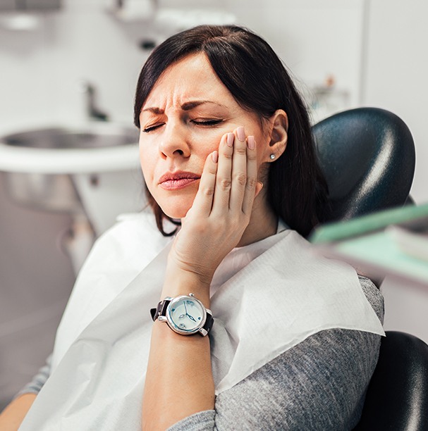 woman in need of root canal therapy